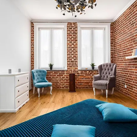Lvbq Velvet Brick * Lwów
